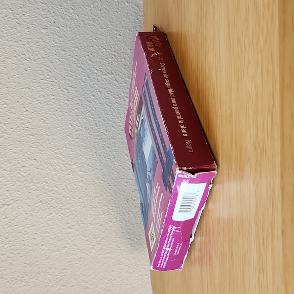 Quake Hold 04516 Quake Hold!  70" Flatscreen Safety Strap - Picture 8 of 8